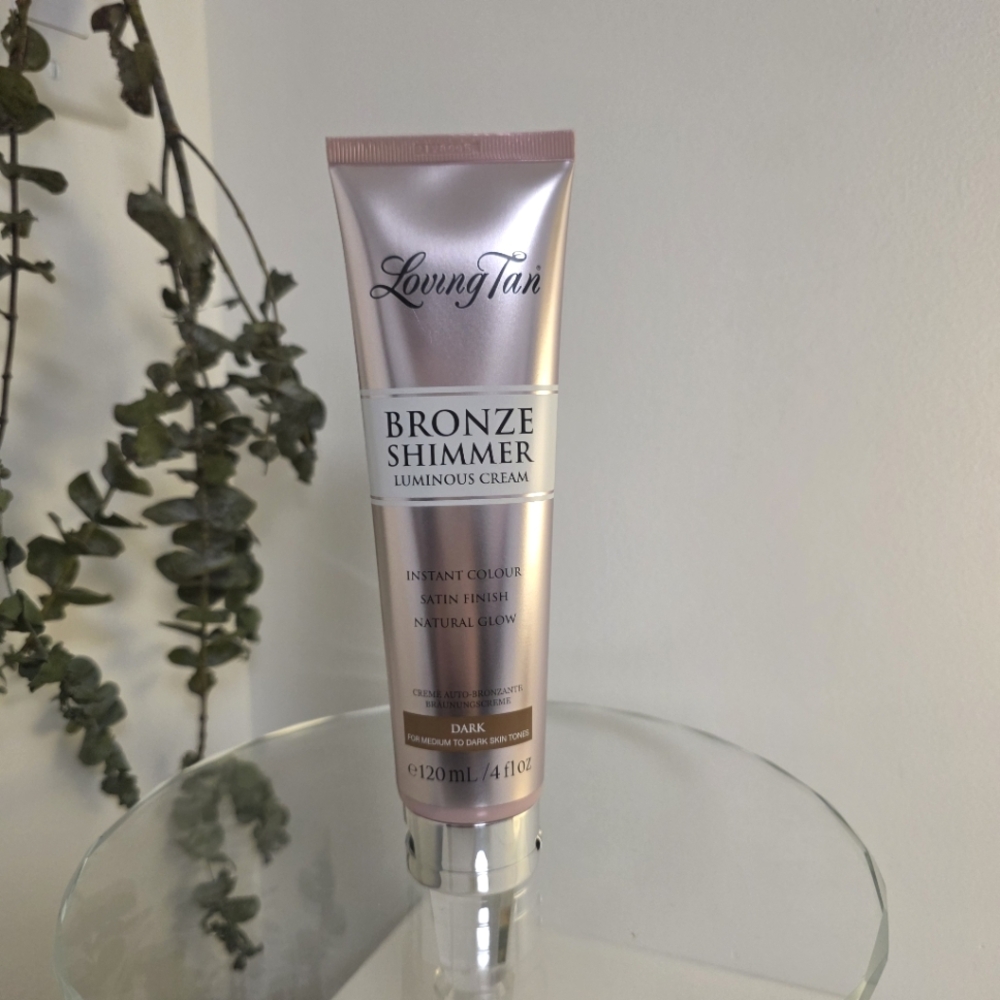 Loving Tan Bronze Shimmer Luminous Cream